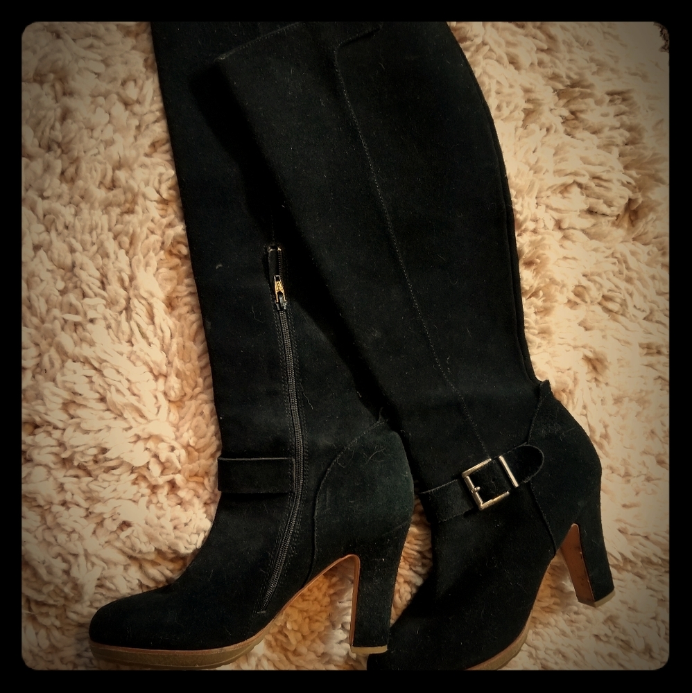 Leather boots